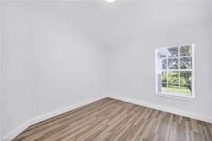 16161 Caldera Ln, Naples, FL 34110 - Photo 9