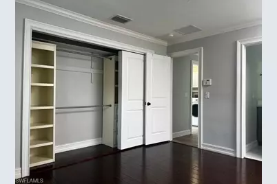 321 Burning Tree Dr, Naples, FL 34105 - Photo 7