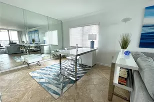 10525 Gulf Shore Dr, Naples, FL 34108 - Photo 5