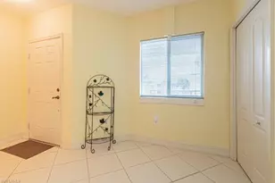 7811 Regal Heron Cir, Naples, FL 34104 - Photo 5