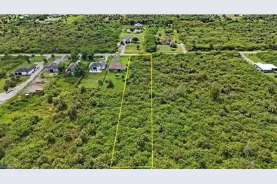 745 41st Ave NW, Naples, FL 34120 - Photo 15