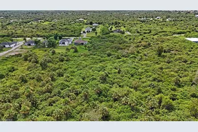 745 41st Ave NW, Naples, FL 34120 - Photo 19