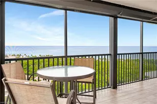 11 Bluebill Ave, Naples, FL 34108 - Photo 5