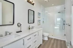 850 Central Ave, Other, FL 34102 - Photo 13