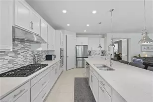 10524 Otter Key Ln, Estero, FL 33928 - Photo 11