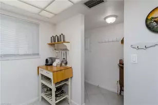 1008 Manatee Rd, Naples, FL 34114 - Photo 5