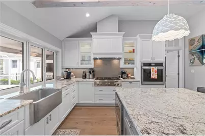 1320 Marlin Dr, Naples, FL 34102 - Photo 9