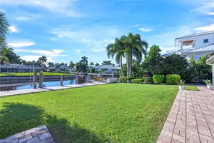 1925 Tarpon Rd, Naples, FL 34102 - Photo 37