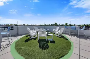 490 5th St S, Naples, FL 34102 - Photo 47