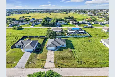 1104 NW 12th Ln, Cape Coral, FL 33993 - Photo 33