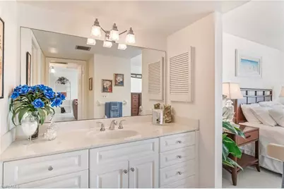 3443 Gulf Shore Blvd N #812, Naples, FL 34103 - Photo 11