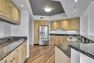 1060 Borhese Ln, Naples, FL 34114 - Photo 9