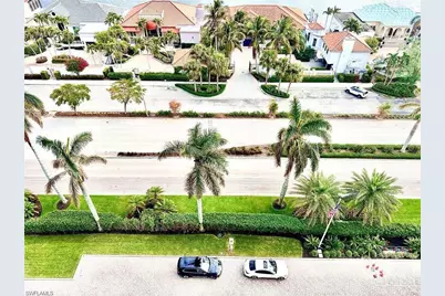 4751 Gulf Shore Blvd N #1202, Naples, FL 34103 - Photo 3