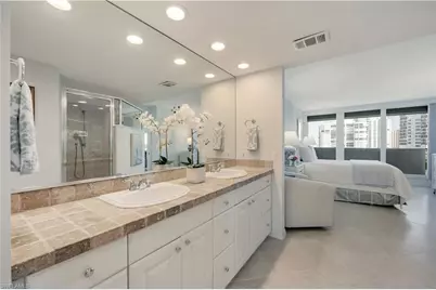 4005 Gulf Shore Blvd N #705, Naples, FL 34103 - Photo 11