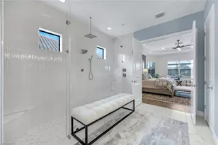 9223 Rialto Ln, Naples, FL 34119 - Photo 17