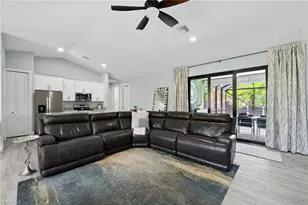 4657 Key Largo Ln, Bonita Springs, FL 34134 - Photo 5