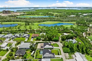 4657 Key Largo Ln, Bonita Springs, FL 34134 - Photo 37