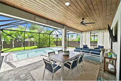 4657 Key Largo Ln, Bonita Springs, FL 34134 - Photo 15