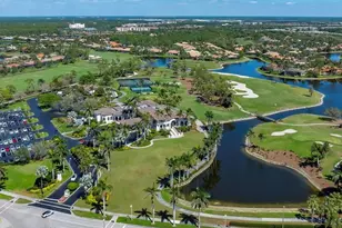 7832 Hawthorne Dr, Naples, FL 34113 - Photo 35