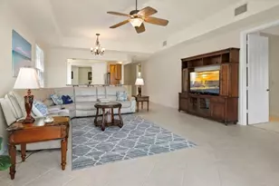 7832 Hawthorne Dr, Naples, FL 34113 - Photo 7