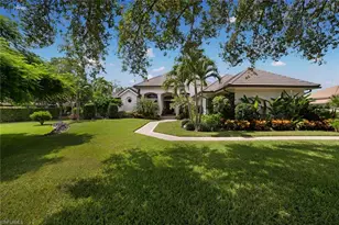 12901 Pond Apple Dr E, Naples, FL 34119 - Photo 45
