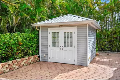 5551 Brightwood Dr, Fort Myers, FL 33905 - Photo 5