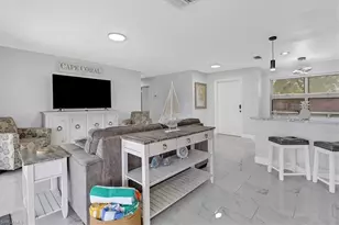 1510 SE 33rd St, Cape Coral, FL 33904 - Photo 7