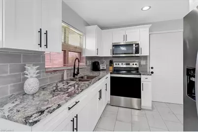 1510 SE 33rd St, Cape Coral, FL 33904 - Photo 3