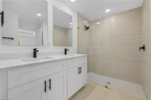 884 Chemstrand St E, Lehigh Acres, FL 33974 - Photo 15