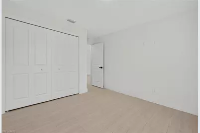 884 Chemstrand St E, Lehigh Acres, FL 33974 - Photo 19