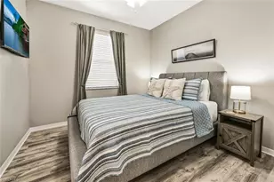 3738 Treasure Cove Cir, Naples, FL 34114 - Photo 23