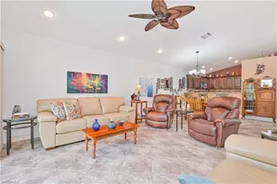 10539 Carolina Willow Dr, Fort Myers, FL 33913 - Photo 11