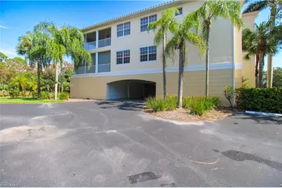 4853 Hampshire Ct #107, Naples, FL 34112 - Photo 5
