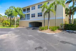 4853 Hampshire Ct, Naples, FL 34112 - Photo 5