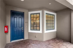 9366 Pocida Ct, Naples, FL 34119 - Photo 27