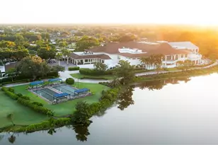 4637 Idylwood Ln, Naples, FL 34119 - Photo 15