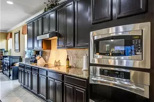 8650 Palermo Ct, Naples, FL 34114 - Photo 7