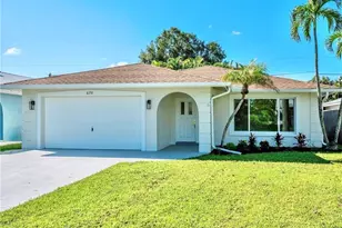 670 103rd Ave N, Naples, FL 34108 - Photo 1