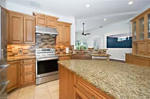 3188 Sundance Cir, Naples, FL 34109 - Photo 17