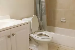 508 SE 7th St, Cape Coral, FL 33990 - Photo 9