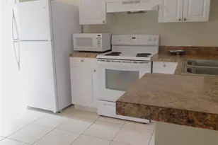 508 SE 7th St, Cape Coral, FL 33990 - Photo 7