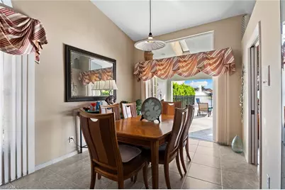 200 Saint James Way, Naples, FL 34104 - Photo 5