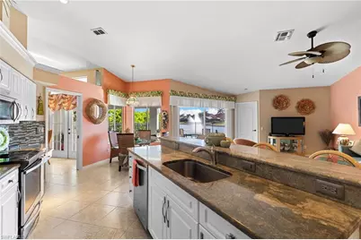 200 Saint James Way, Naples, FL 34104 - Photo 11