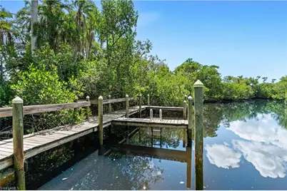 7220 Hendry Creek Dr, Fort Myers, FL 33908 - Photo 5