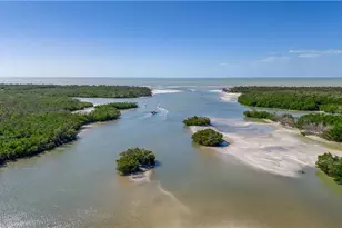 425 Dockside Dr, Naples, FL 34110 - Photo 31