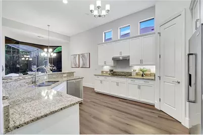 5717 Hammock Isles Dr, Naples, FL 34119 - Photo 9