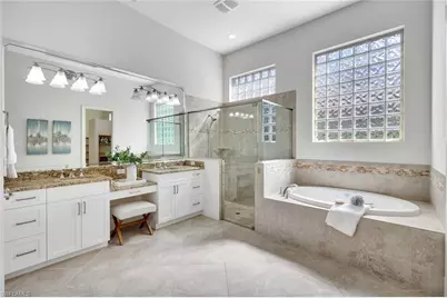 5717 Hammock Isles Dr, Naples, FL 34119 - Photo 13