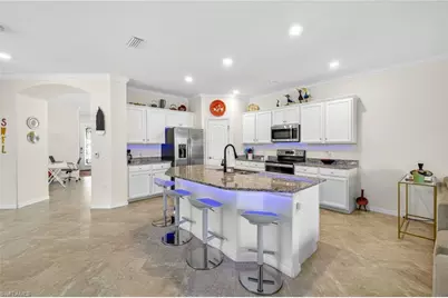 11581 Golden Oak Ter, Fort Myers, FL 33913 - Photo 9