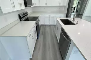 818 Anaconda Ave S, Lehigh Acres, FL 33974 - Photo 17