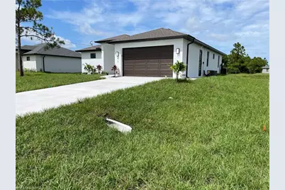 818 Anaconda Ave S, Lehigh Acres, FL 33974 - Photo 3